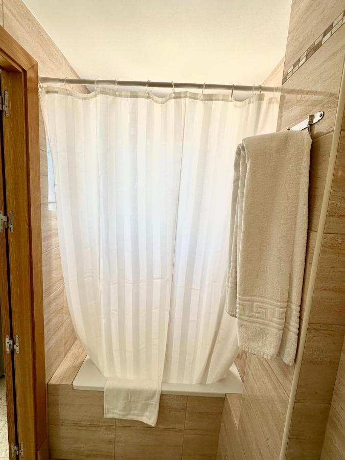 Hotel Cabello توريمولينوس المظهر الخارجي الصورة
