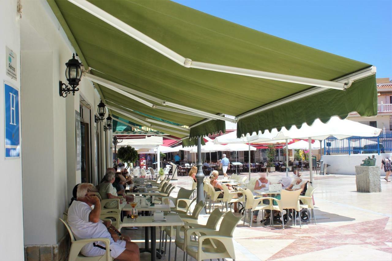 Hotel Cabello توريمولينوس المظهر الخارجي الصورة