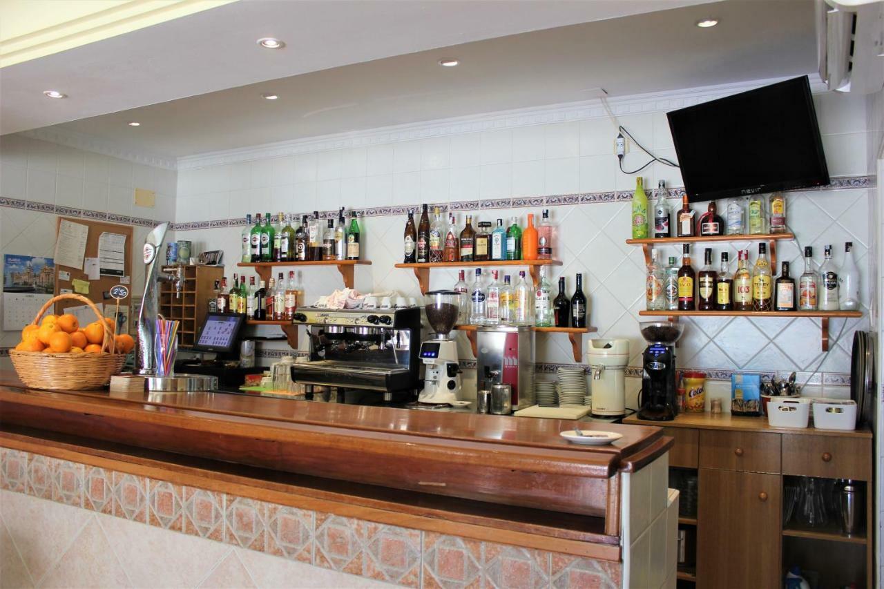 Hotel Cabello توريمولينوس المظهر الخارجي الصورة