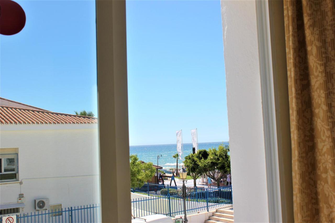Hotel Cabello توريمولينوس المظهر الخارجي الصورة