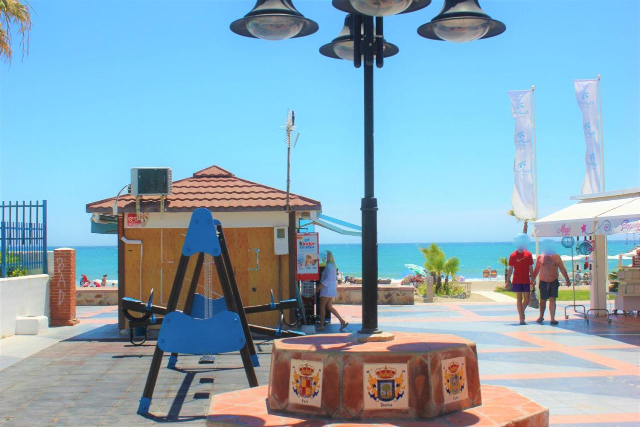 Hotel Cabello توريمولينوس المظهر الخارجي الصورة